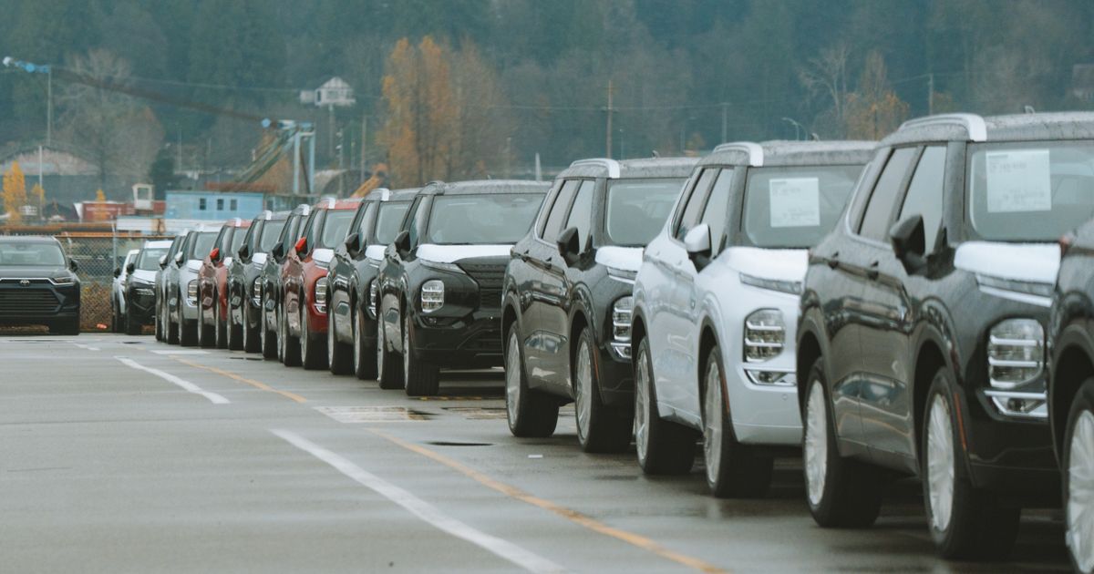 How to Get Out of a Car Sales Slump: Data-Driven Steps